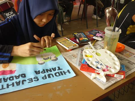 Contoh kesan dan pesan sekolah. Suara Rasa UMMI AHMADS: PERTANDINGAN MELUKIS POSTER ANTI ...