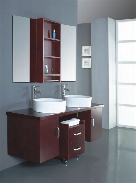 Perfect for cycling fans, we love storage. Modern Bathroom Cabinets Pictures | hac0.com