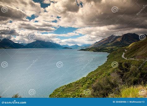 Bella Vista E Paesaggio Del Lago In Isola Del Sud Nuova Zelanda