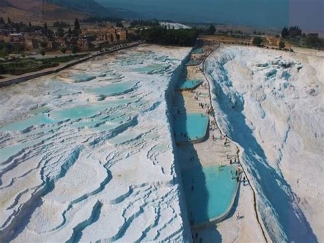 The Best Tips To Visit The Thermal Pools At Pamukkale In Turkey