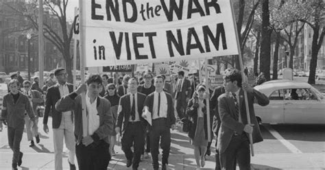 Peran Indonesia Dalam Penyelesaian Perang Vietnam POV
