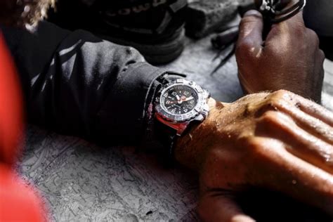 the best military watches for everyday carry man of many