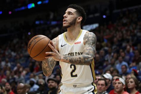 Latest on new orleans pelicans point guard lonzo ball including news, stats, videos, highlights and more on espn. Lonzo Ball has best night as pro, growing in stride with ...