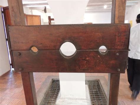 Instrumento De Tortura Picture Of Palacio De La Inquisicion Cartagena Tripadvisor