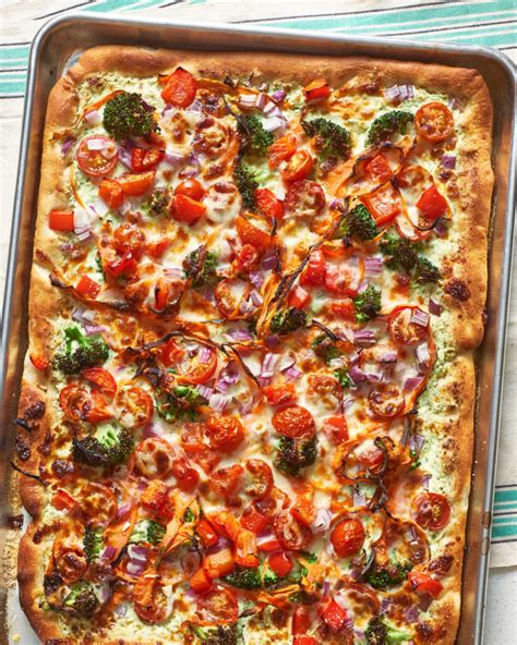 25 Easy Sheet Pan Pizzas Recipes How To Make Sheet Pan Pizza Parade