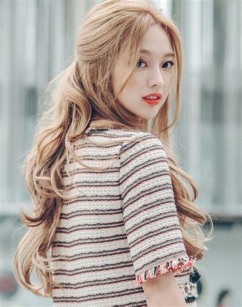 17 Exquisite Korean Hairstyles Long School To Do Yourself Korean Hairstyles Women Korean