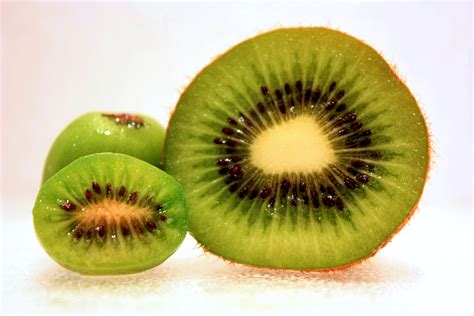 Kiwi Wallpapers Images Photos Pictures Backgrounds