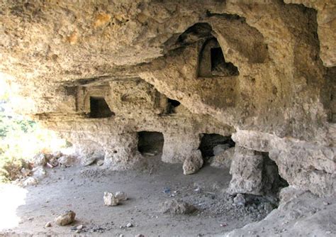 The Cave Dweller A Visit To Maltas Troglodyte Dwellings