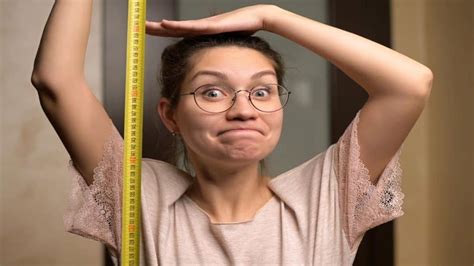 Is 5 Feet Short For A Woman 50 Height Guide