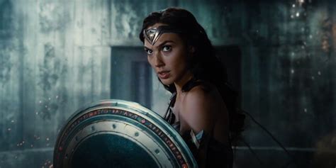 Did Gal Gadot Film Snyder Cut Reshoots Heres The Latest From Wonder Woman Cinemablend