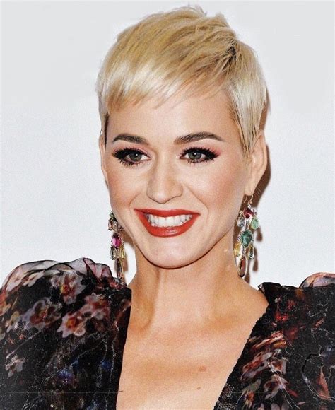 katy perry grammys 2019 | Grammys 2019, Color pixie, Short 