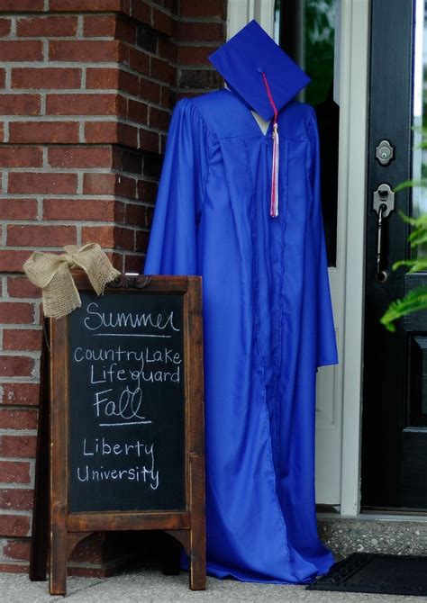 Plus, here's a post for some fun outdoor grad party ideas! Fun365 | Craft, Party, Wedding, Classroom Ideas ...