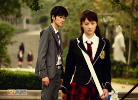 22 august 1991) is a chinese actress. 《又见流星雨》曝剧照 张翰郑爽谈莉娜感情纠葛_高清图集_金鹰明星