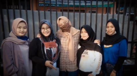 Di indonesia, bulan ramadhan disambut secara online … bulan ramadhan dimulai lebih awal. Berbagi takjil di bulan RAMADHAN - YouTube