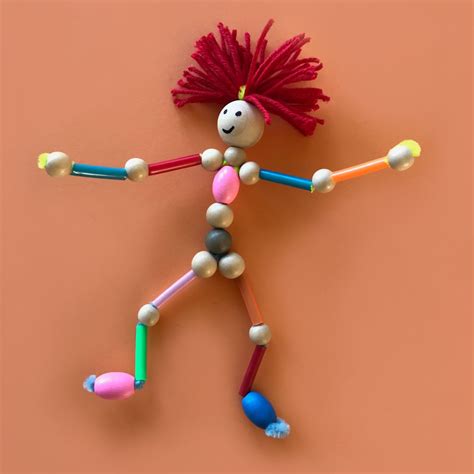 These Bead And Pipe Cleaner Dolls Are Just The Cutest Things To Make