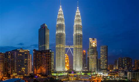 Peninsular malaysia is quite long and of varying width depending on where you measure. Tax traps for Australians in Malaysia | INTHEBLACK