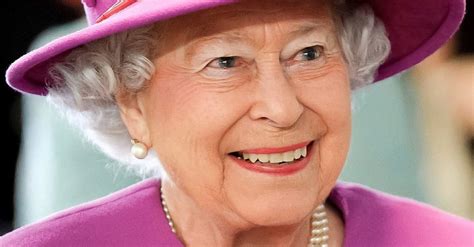 19 Regal Facts About The Queen Fact City