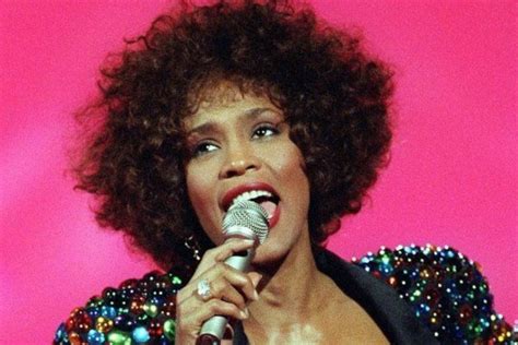 These Iconic 80s Female Singers Are Impossible To Forget