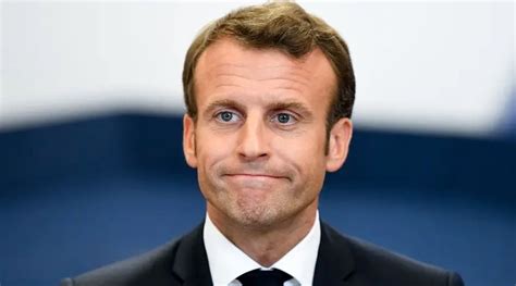 Président de la république française. Emmanuel Macron : l'homme est un "prince souverain" pour ...
