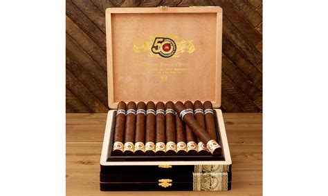 Jr Cigar To Release Dunbarton Tobacco Trust Limited Edition Em Maduro Cigarsnob