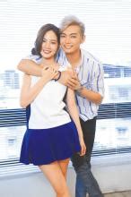 Both 才 (cái) and 就 (jiù) are adverbs that have to do with expressing time, and they are both placed before verbs. 辰亦儒带曾之乔见父母7年恋情为何不承认？曾之乔李宗瑞骑马床照_99女性网