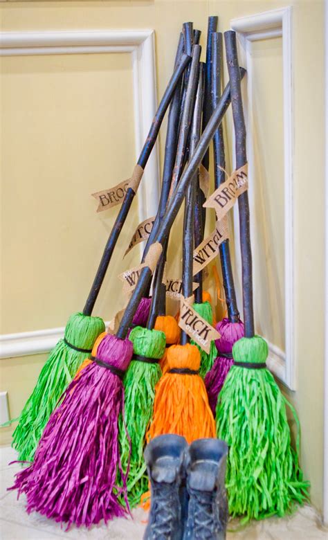 Diy Halloween Decorations Broom
