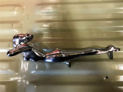 S Original Nash Metropolitan Flying Goddess Hood Ornament The