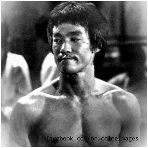 Bruce Lee Bruce Lee Art Bruce Lee Martial Arts Bruce Lee Photos Way Of The Dragon Enter The