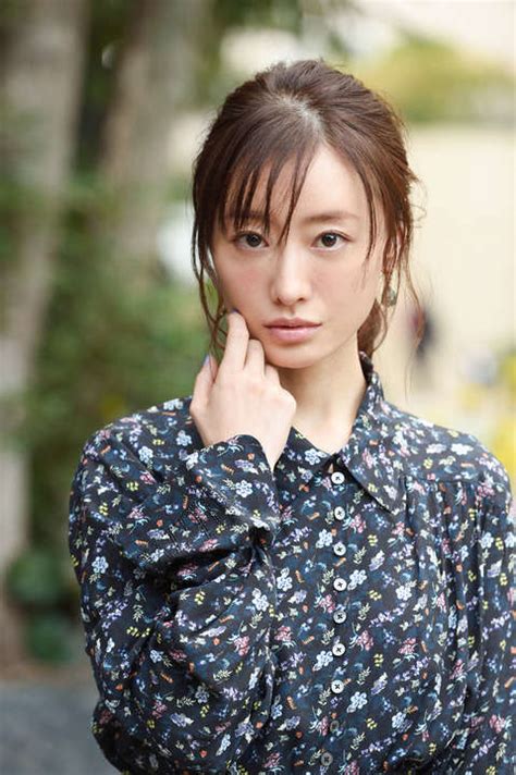 It can also be conjugated like a regular verb. 松本まりか：来年デビュー20年 "怪演女優"が振り返る遅咲き ...
