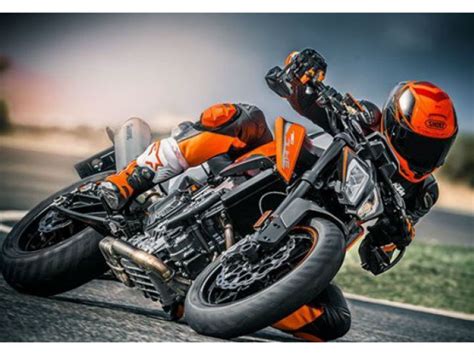 Right from the small 125 duke all the way to the 790 duke, ktm bikes offer premium components and pack in a lot of features. KTM 790 Duke BS6 India Launch In 2020 - ZigWheels