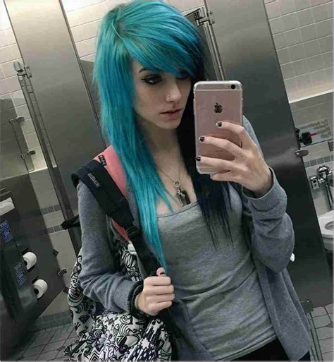Pin By 303souls On Couture Fashion Short Emo Hair Emo Haircuts Emo Scene Hair