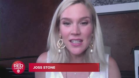 Joss Stone Talks About Her First Holiday Album Merry Christmas Love Abc13 Houston