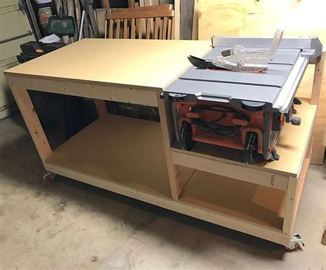 Finished Up This Workbenchoutfeed Table For My Table Saw Late Last