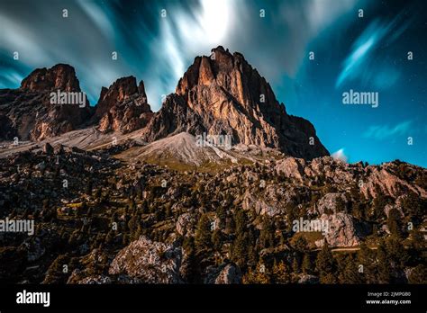Starry Night Sky At Sassolungo In The Dolomites Stock Photo Alamy