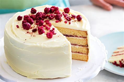 Chocolate cake with raspberry fillingshe wears many hats. Anneka Manning's layered white chocolate cake - Recipes ...
