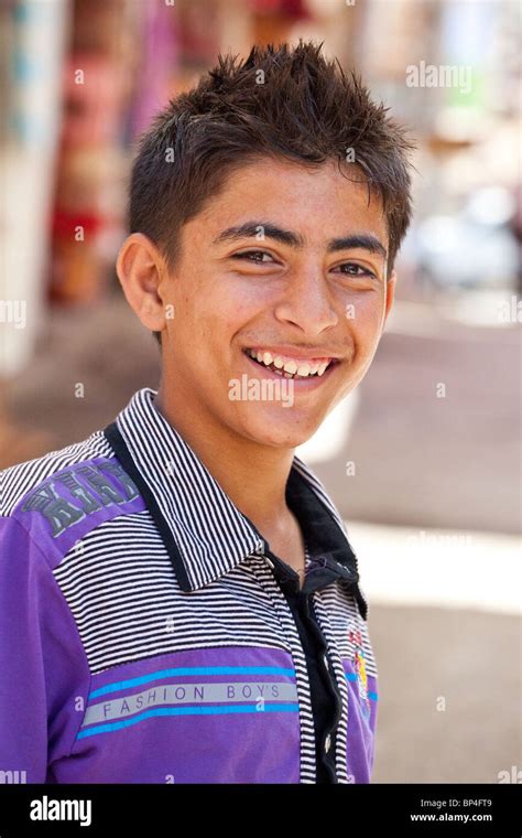 Kurdish Iraqi Boy In The Bazaar Dohuk Kurdistan Iraq Stock Photo Alamy