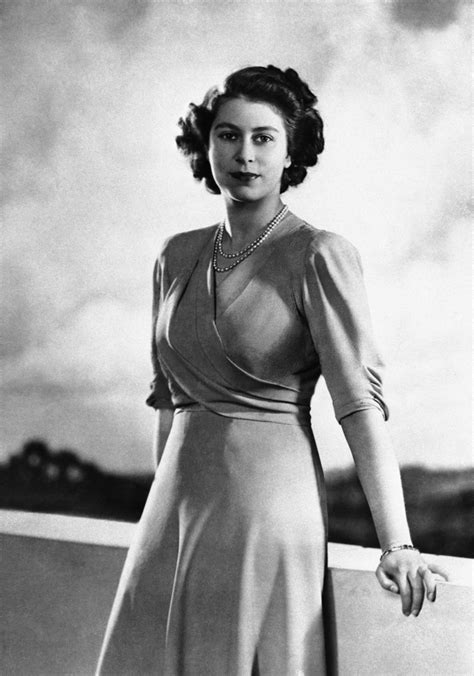 Editorial photo and image search for queen elizabeth ii. Queen Elizabeth II, 1946 - Photos - Queen Elizabeth II ...