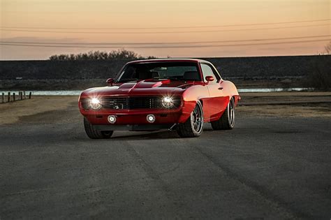This 1969 Camaro Combines Pro Touring With Supercar Style