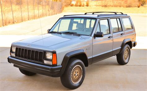 1993 Jeep Cherokee Lifted