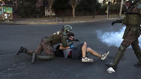 Más De 10000 Personas Han Sido Detenidas En Las Protestas De Chile