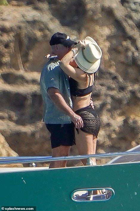 Amazon Billionaire Jeff Bezos And His Bikini Clad Girlfriend Lauren Sanchez Canoodle On A Yacht