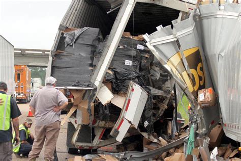 Ups Driver Killed 2 Injured In I 20 Truck Accident In Newton County
