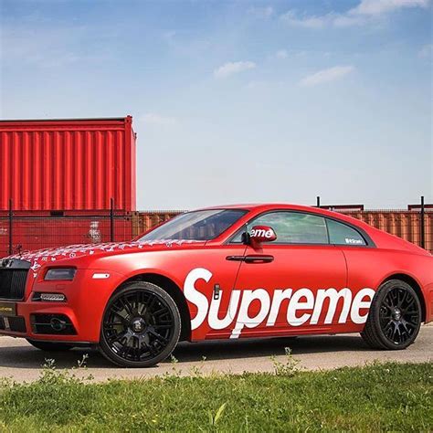 Come here 800 raymond blvd, newark, new jersey and get a new look of your car. Supreme! | Vías