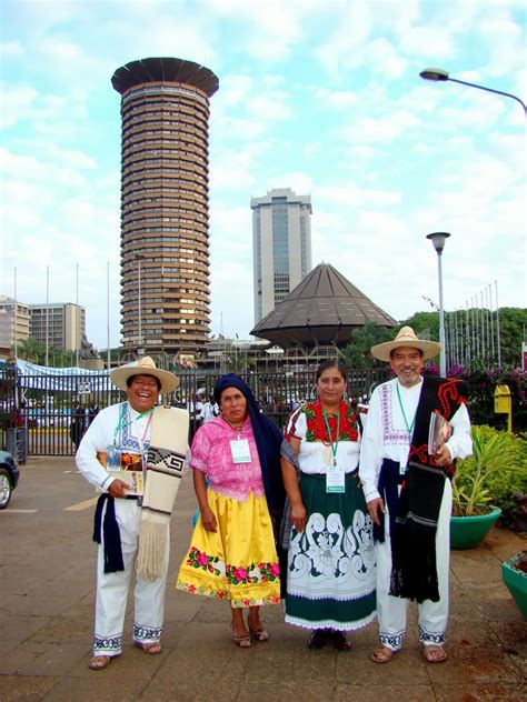 Comunidades Indígenas Vestimenta Típica De Los Purépechas