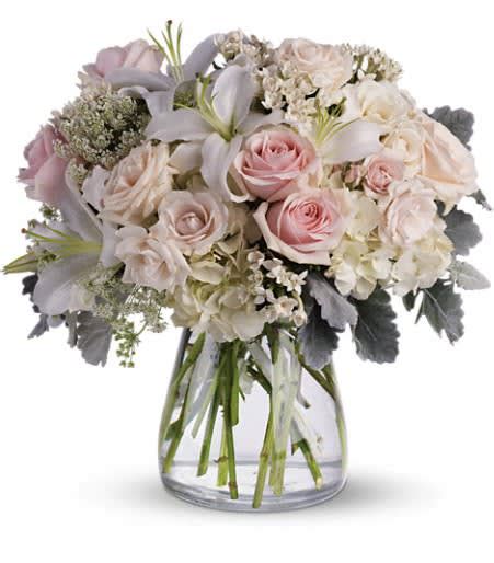 Beautiful Whisper Bouquet In Orlando Fl Edgewood Flowers