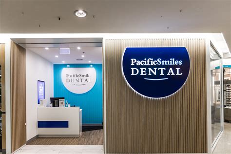 Pacific Smiles Dental Corrimal Village Shopping Centre