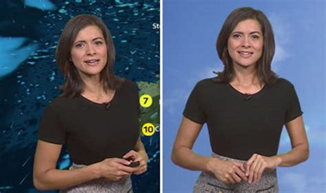 Lucy Verasamy Itv Weather Star Sends Fans Wild With Stunning Display During Forecast Celebrity