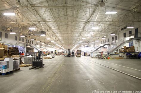 Seafood world and papa hughie's in lighthouse point has reopened and combined their menus due to the covid situation. A Look Inside the Fulton Fish Market, NYC's Bustling ...