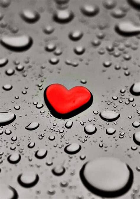 Gham bhool jaane ko jee chahta hai, aur ek baar muskurane ko je chahta hai. Love Wallpaper Background Images for Whatsapp | Whatsapp ...