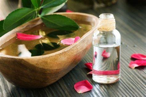 Diy 5 All Natural Facial And Body Mists To Battle Breakouts Sunburns